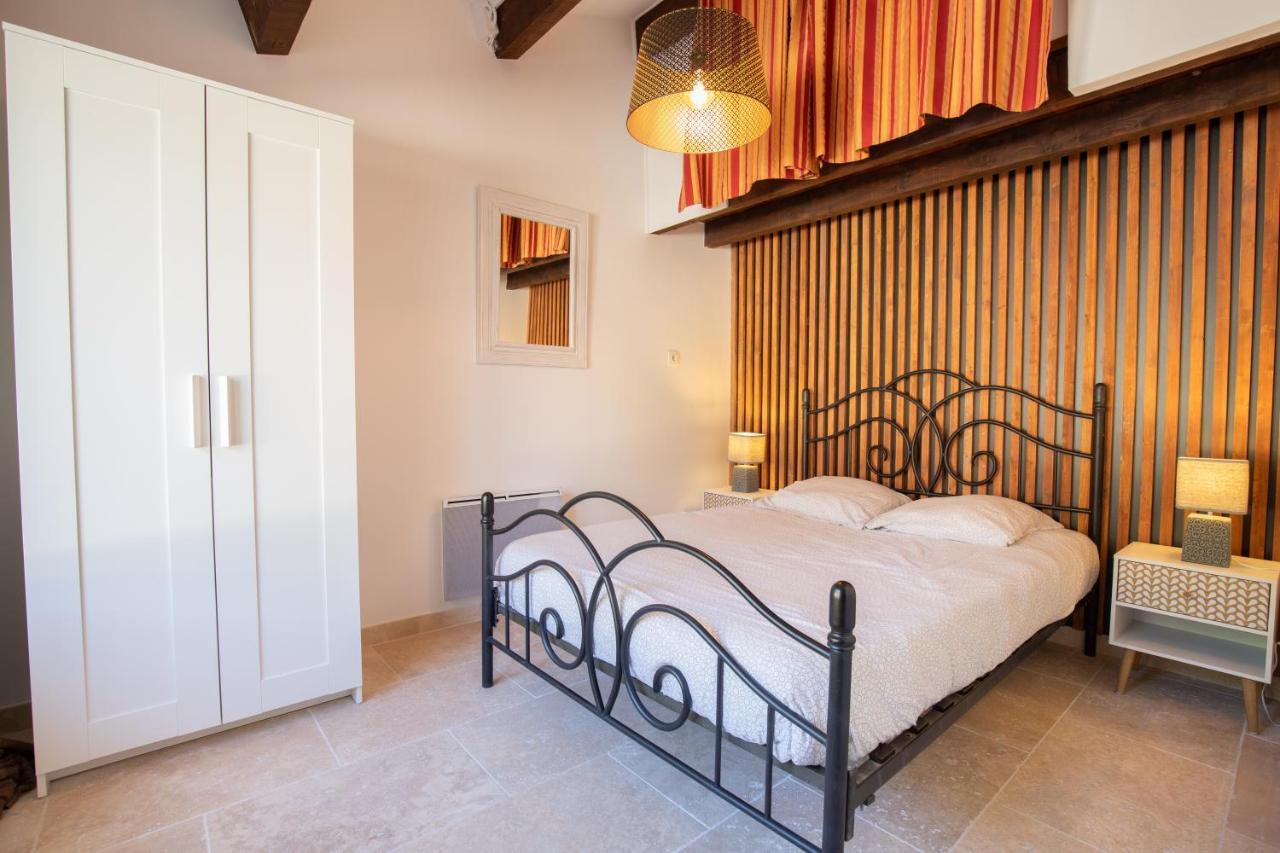 Villa El Sama-In Jacuzzi et Piscine chauffée LʼIsle-sur-la-Sorgue Exterior foto